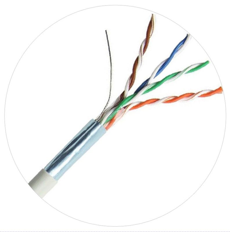 UTP FTP mousse solide PE réseau cordons de brassage Cat 5 Lan câble 100ft