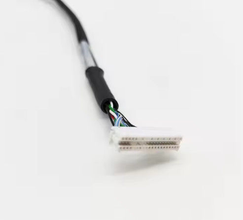 LVDs personnalisés câble LCD connecteur électronique pour l'application électronique du panneau d'affichage