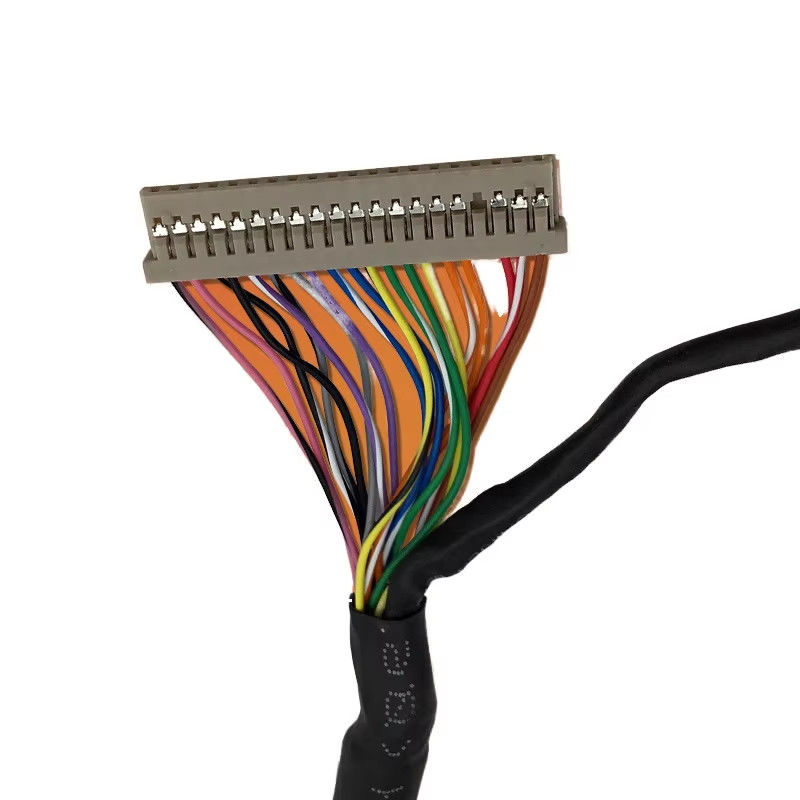 Assemblage fiable de câbles LVDS avec compatibilité à haute résistance, idéal pour les écrans, les caméras et les appareils embarqués