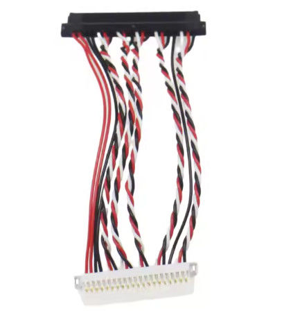 Conception de câbles personnalisés pour les systèmes LVDS compacts, dotés d'un routage flexible et d'une résistance EMI pour une utilisation industrielle