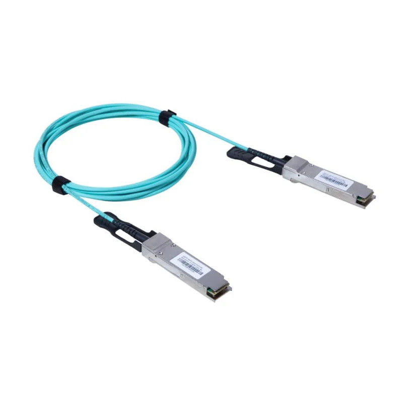Assemblage de câbles ultra-rapides Assemblage de câbles personnalisés 200G QSFP-DD Cuivre DACwire Fabricant de faisceaux de câbles Pour faible consommation, transmission de données haute densité QSFP-40G