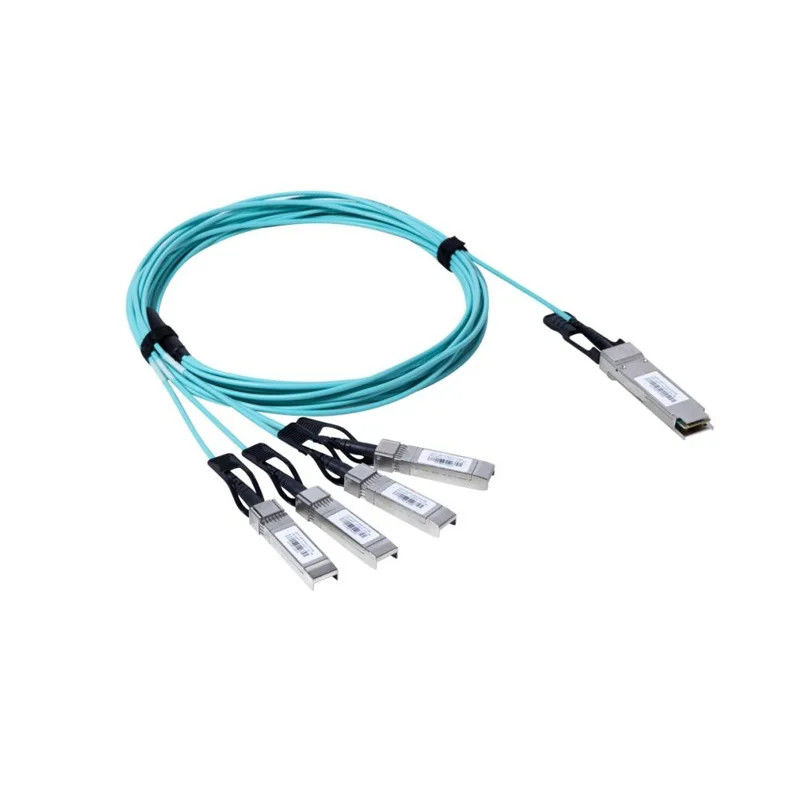 Assemblage de câbles personnalisés ultra-rapides 200G QSFP-DD cuivre DAC pour la transmission de données à faible consommation et haute densité