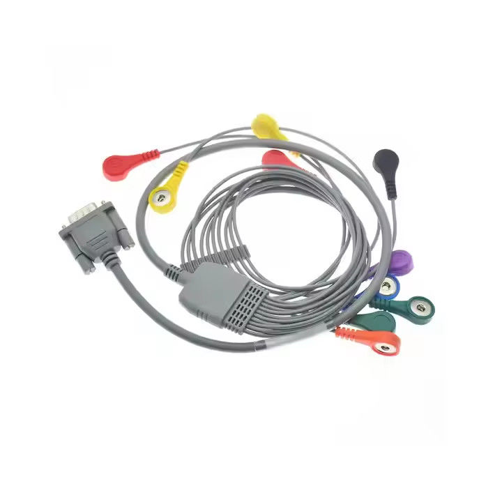 Assemblage de câbles D-Sub Bnc personnalisés en PVC 16 têtes harnais médical pour l'industrie Fabrication de câbles médicaux