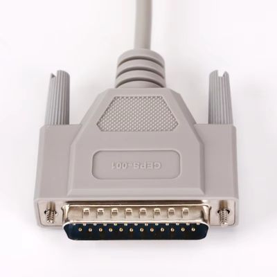 Assemblage fiable de câbles de type DB offrant une connectivité de données stable, des contacts de crimp sécurisés et un câblage flexible, parfait pour les machines CNC, les ports de communication et les systèmes de contrôle intégrés