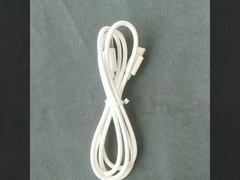 câble de remplissage magnétique de 3A USB 540 degrés tournant 3 dans 1 L forme ou type droit C